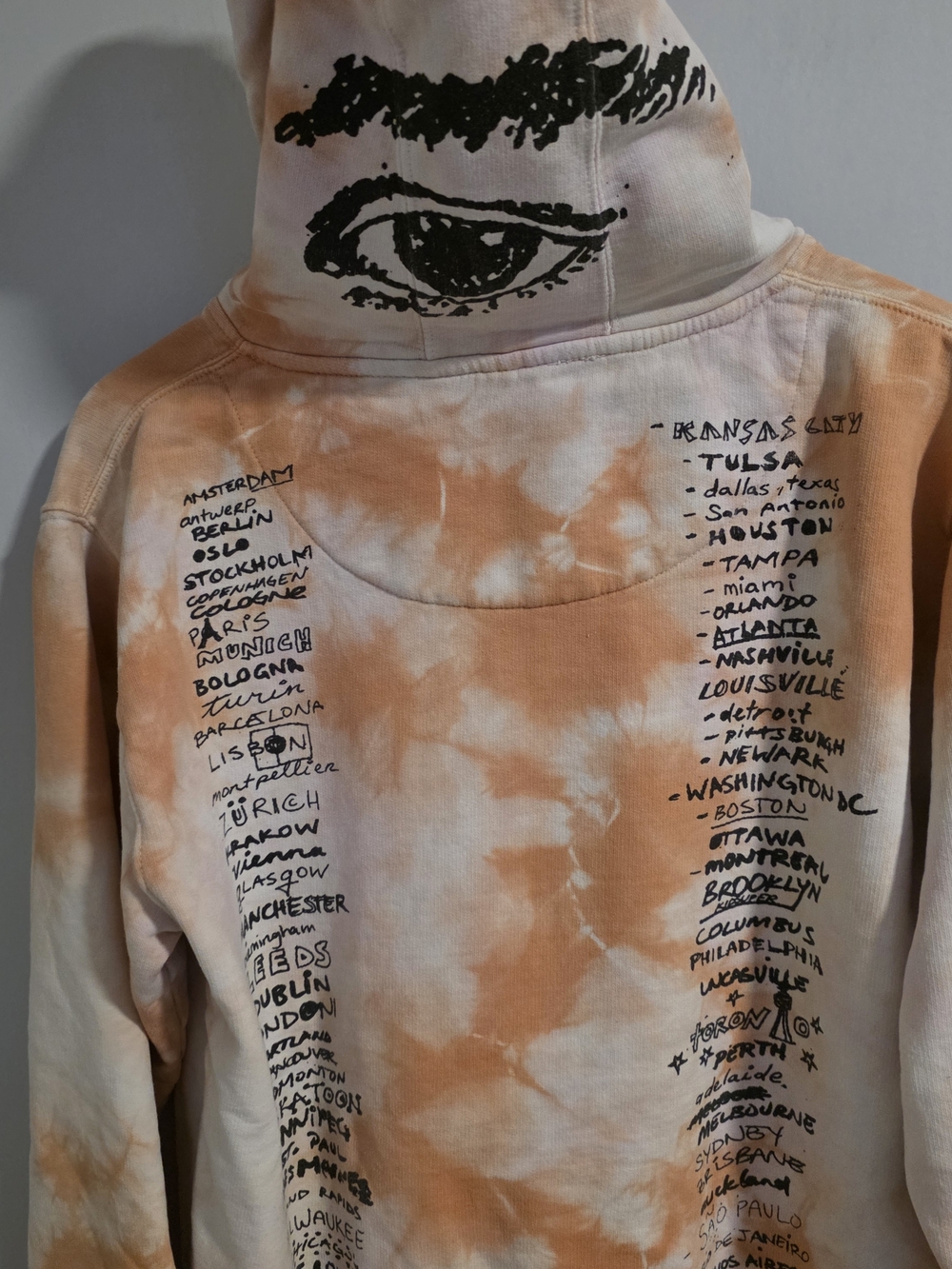 Shawn Mendes The Tour Tie Dye Hoodie Orange Graphic Pullover Size Medium - Picture 6 of 11